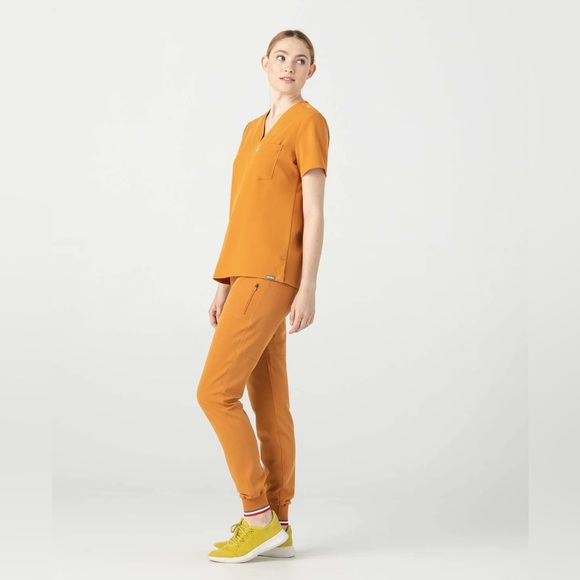 mediclo Other - Mediclo Scrub Set